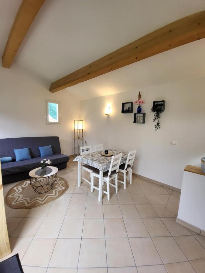 LES FARGETTES - charmante petite maison avec jardin - 2 pièces à Privas Exterior foto